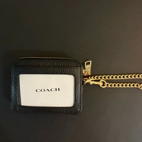 Coach Zip Card Case IM/6303 Black with Gold Chain NWT - Picture 3 of 8
